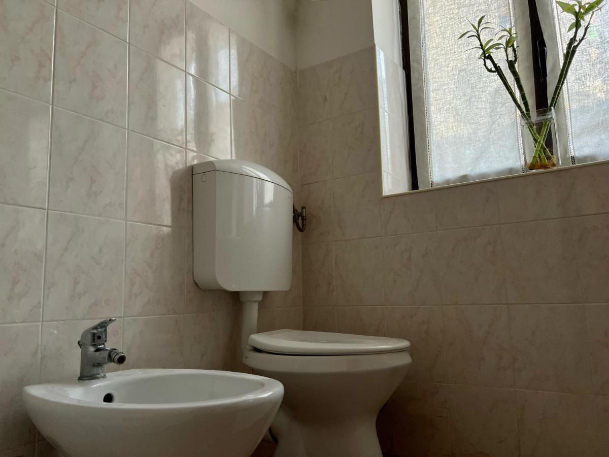 Novi Ligure Private Apartment Ngoại thất bức ảnh